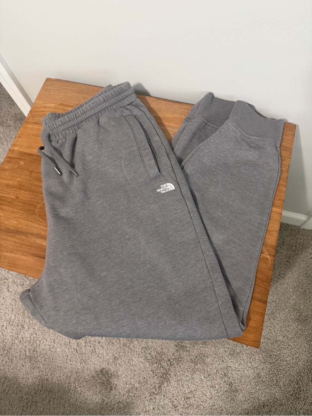 The North Face Men's Charcoal Gray Jogger Sweatpants